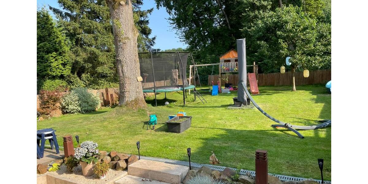 Doppelhaushälfte Söhrewald - 11 Zimmer, 146 m&sup2;, 349.000&euro; | Angebot:25182038