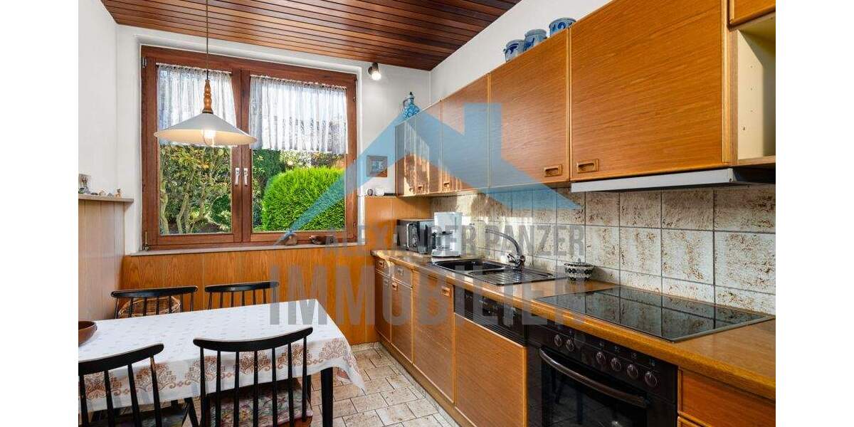 Reihenmittelhaus Kassel Wehlheiden - 5 Zimmer, 137 m&sup2;, 379.000&euro; | Angebot:25899743