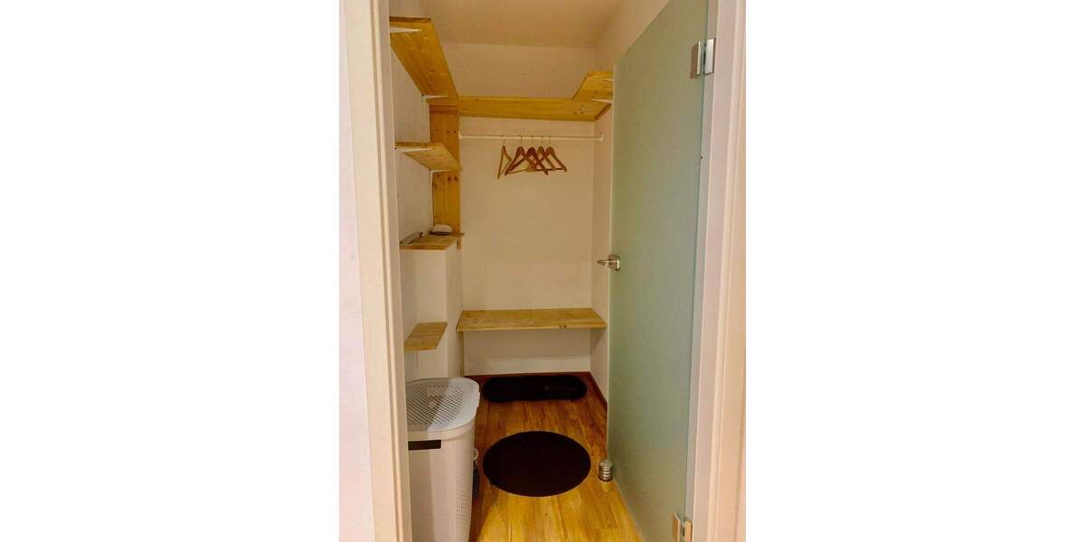 Hochwertige, möblierte ETW 1 zimmer