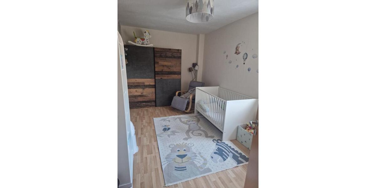 Doppelhaushälfte Söhrewald - 11 Zimmer, 146 m&sup2;, 349.000&euro; | Angebot:25182038