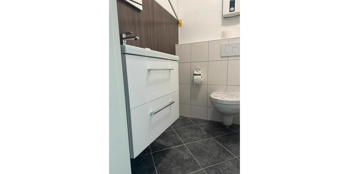 Dachgeschoßwohnung Vellmar - 2 Zimmer, 44 m&sup2;, 590&euro; | Angebot:26397950