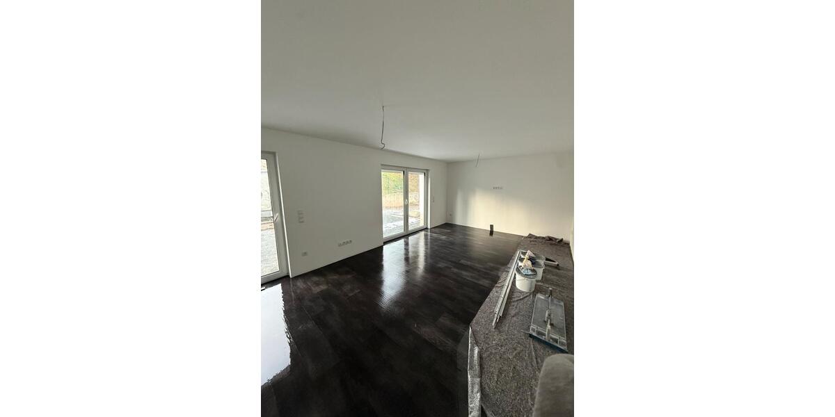 Einfamilienhaus Kassel Fasanenhof - 5 Zimmer, 130 m&sup2;, 1.800&euro; | Angebot:24574920