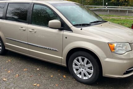 Chrysler Grand Voyager 80.000 km 15.000 &euro; Gudensberg 34281