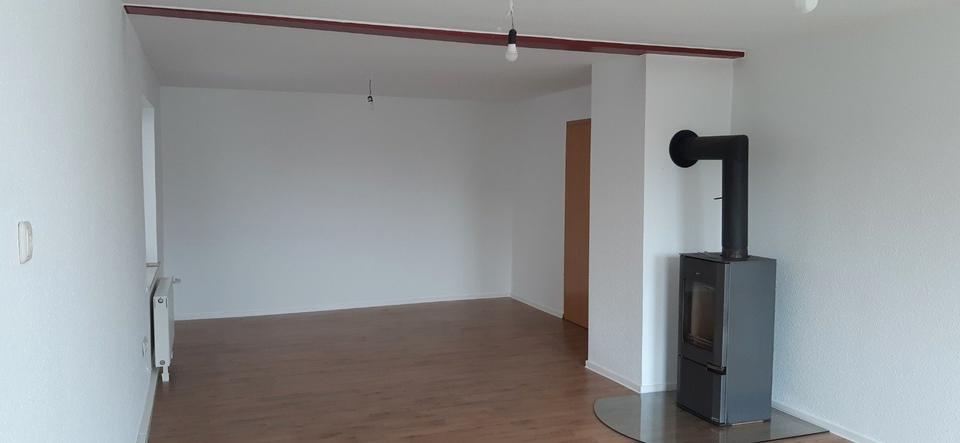 Etagenwohnung Naumburg - 4 Zimmer, 133 m&sup2;, 800&euro; | Angebot:26068054