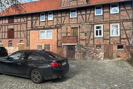 Haus Felsberg - 6 Zimmer, 180 m&sup2;, 130.000&euro; | Angebot:25551306