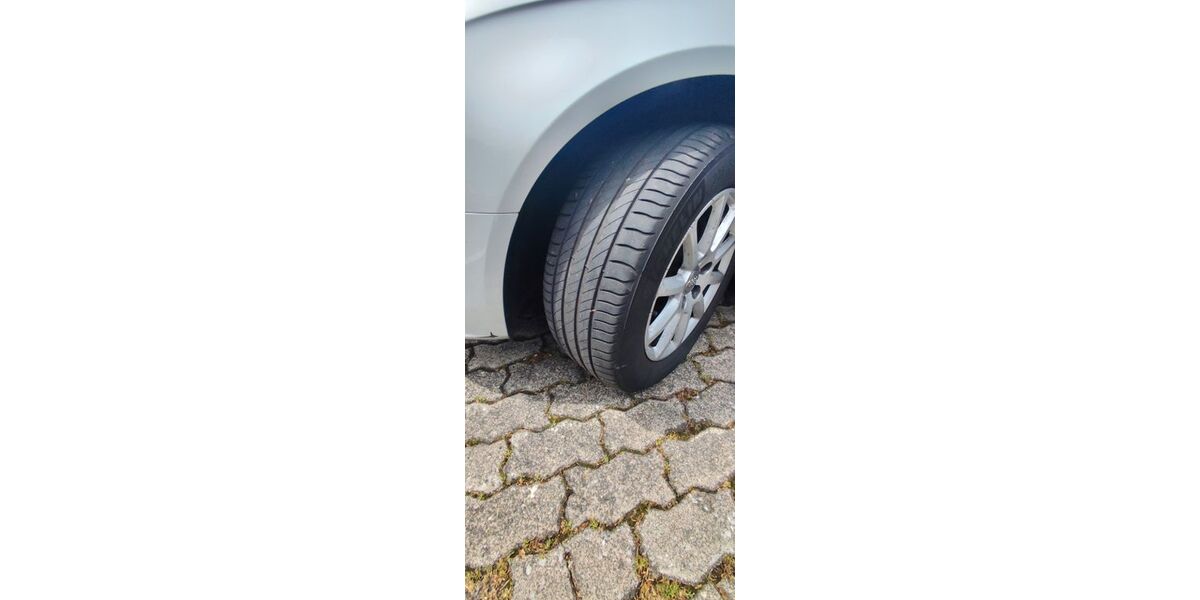 Audi A4 243.005 km 8.500 &euro; Kassel 34125