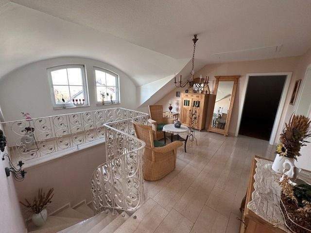 Einfamilienhaus Gudensberg Obervorschütz - 7 Zimmer, 285 m&sup2;, 549.000&euro; | Angebot:26391885