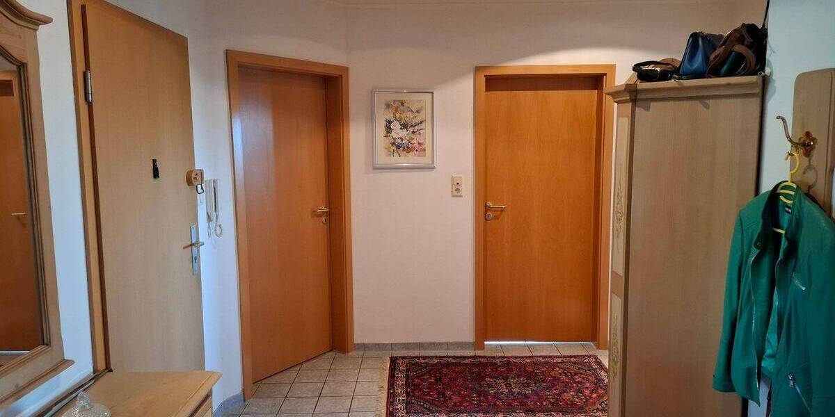 Etagenwohnung Kassel Jungfernkopf - 3 Zimmer, 104 m&sup2;, 379.000&euro; | Angebot:26815886