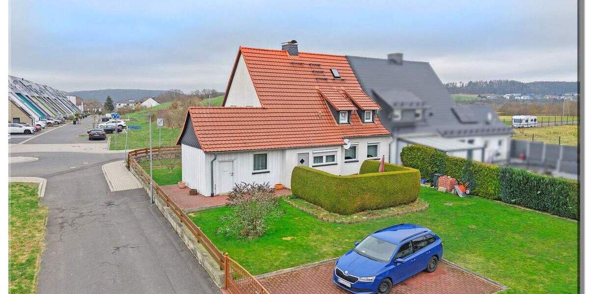 Doppelhaushälfte Kassel / Bettenhausen Bettenhausen - 5 Zimmer, 127 m&sup2;, 250.000&euro; | Angebot:25399888