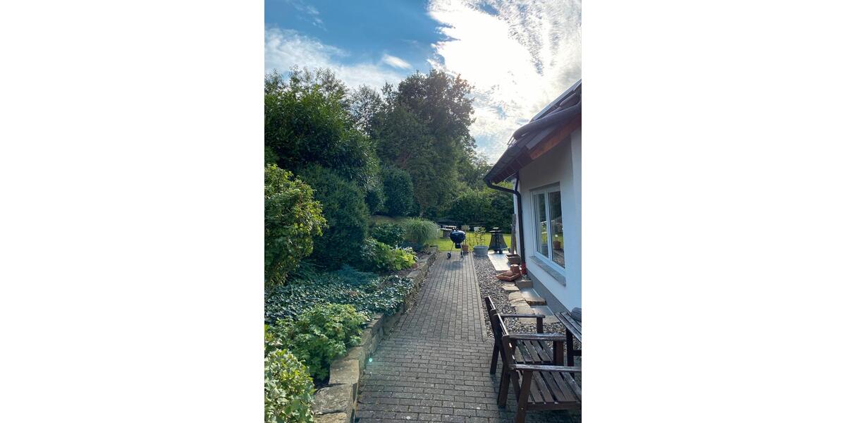 Einfamilienhaus Habichtswald - 3 Zimmer, 118 m&sup2;, 1.590&euro; | Angebot:24852308