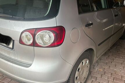 VW Golf Plus 184.000 km 2.950 &euro; Fuldatal 34233