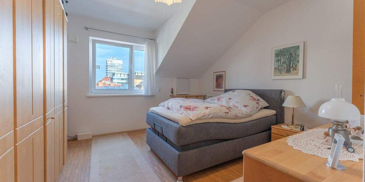 4-Zimmerwohnung mit Balkon und Galerie-Zimmer - mitten im Leben! 4 zimmer