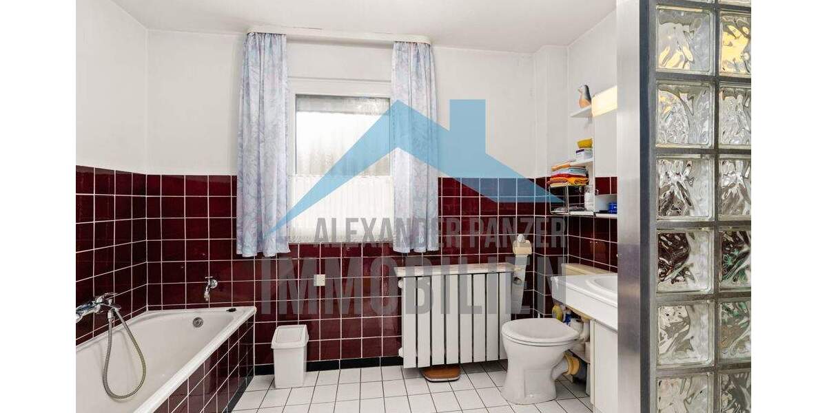 Mehrfamilienhaus, Wohnhaus Kassel / Bettenhausen Bettenhausen - 9 Zimmer, 212 m&sup2;, 349.900&euro; | Angebot:25748426