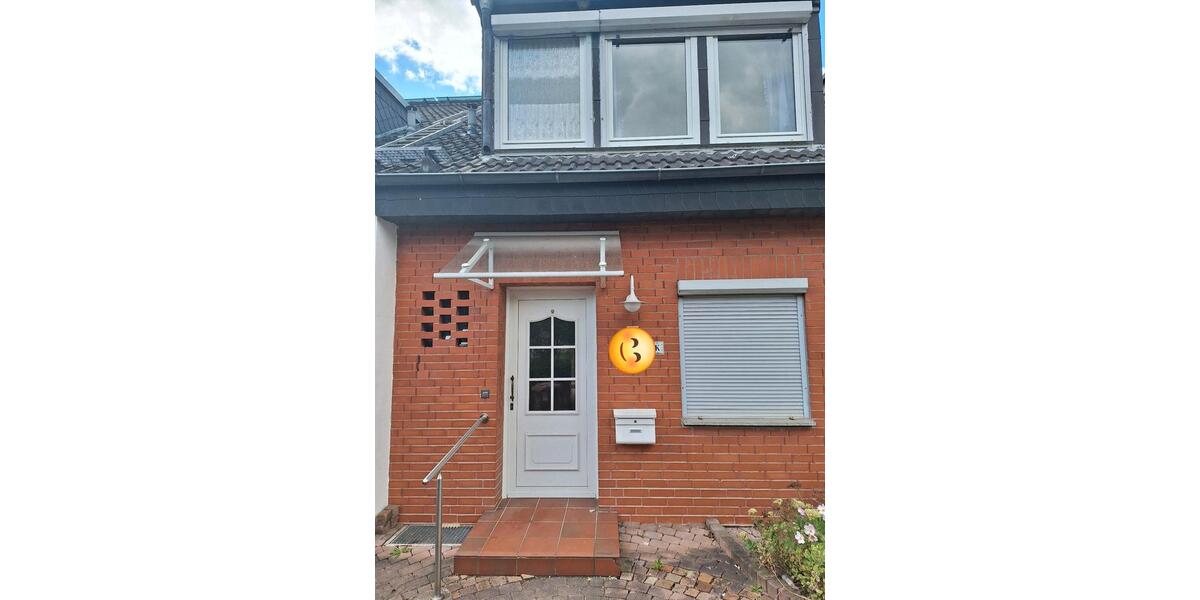 Reihenhaus Calden - 6 Zimmer, 120 m&sup2;, 199.000&euro; | Angebot:22302437