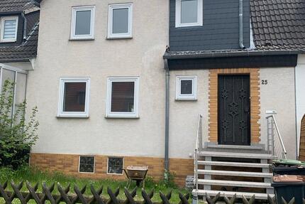 Haus Kassel Bettenhausen - 5 Zimmer, 99 m&sup2;, 1.300&euro; | Angebot:26375801