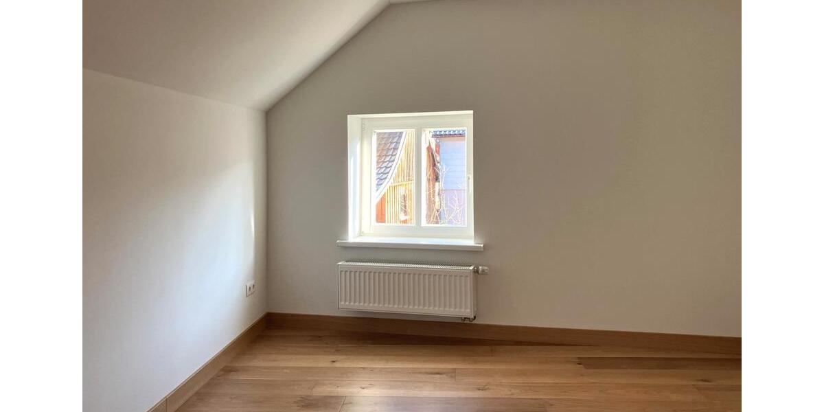 Maisonettenwohnung Helsa - 5 Zimmer, 126 m&sup2;, 980&euro; | Angebot:26183784