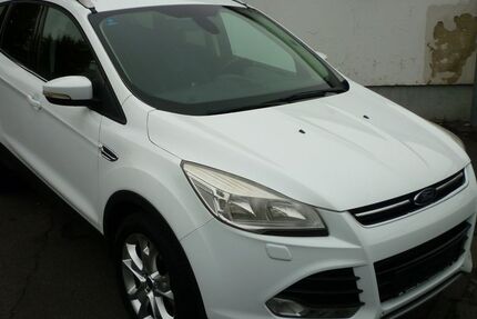Ford Kuga 109.800 km 9.900 € Kassel 34125