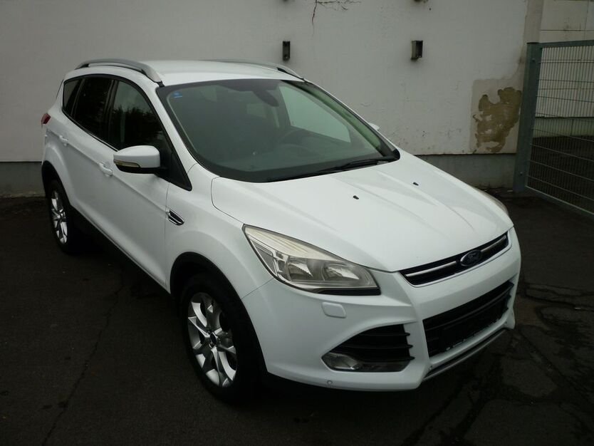 Ford Kuga 109.800 km 9.900 € Kassel 34125