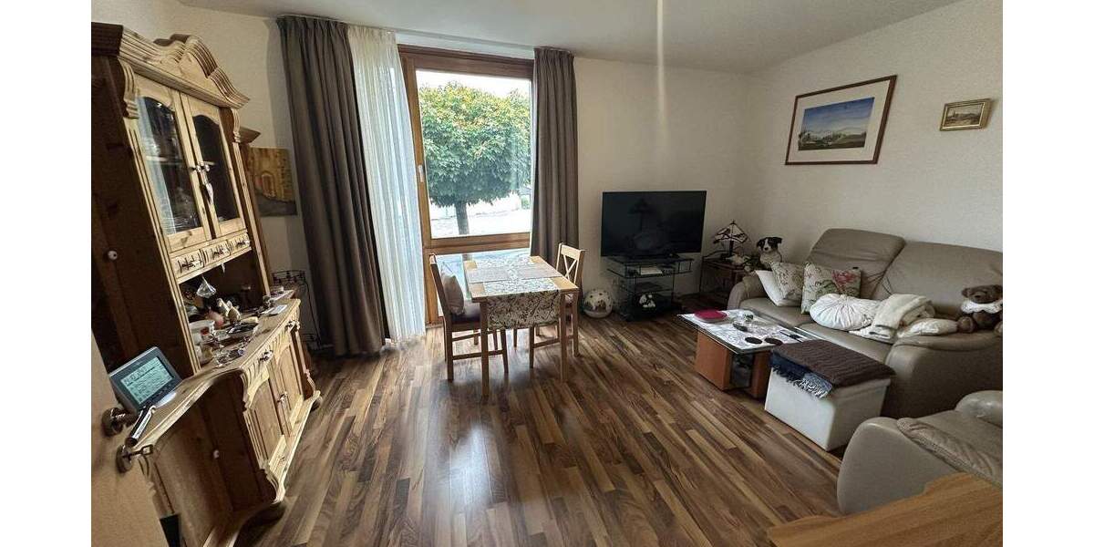 Etagenwohnung Fuldatal Simmershausen - 2 Zimmer, 45 m&sup2;, 145.000&euro; | Angebot:25744207