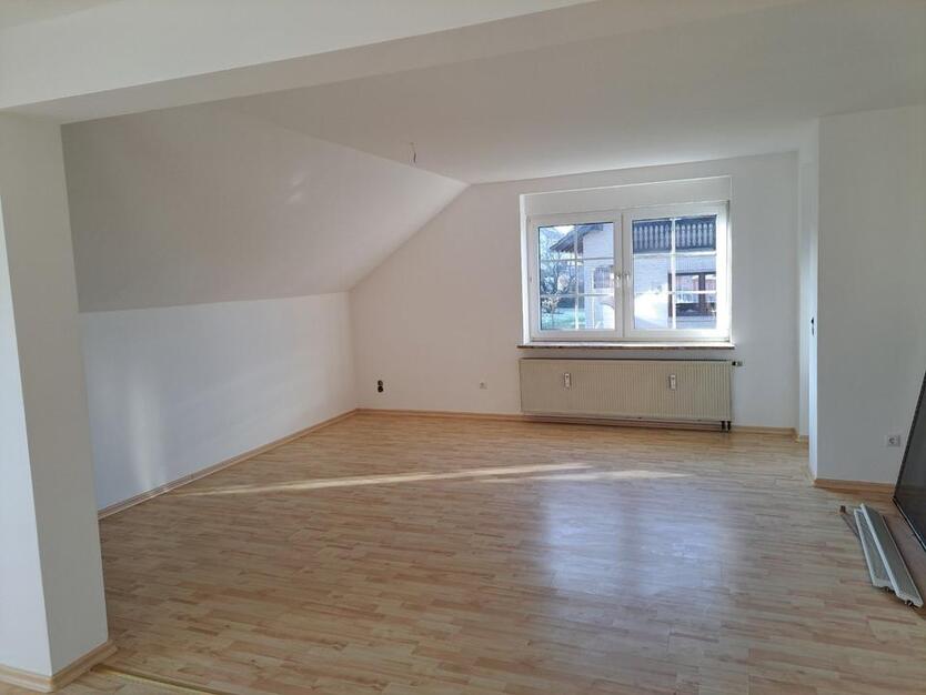 4 ZKB mit Balkon in Felsberg OT
