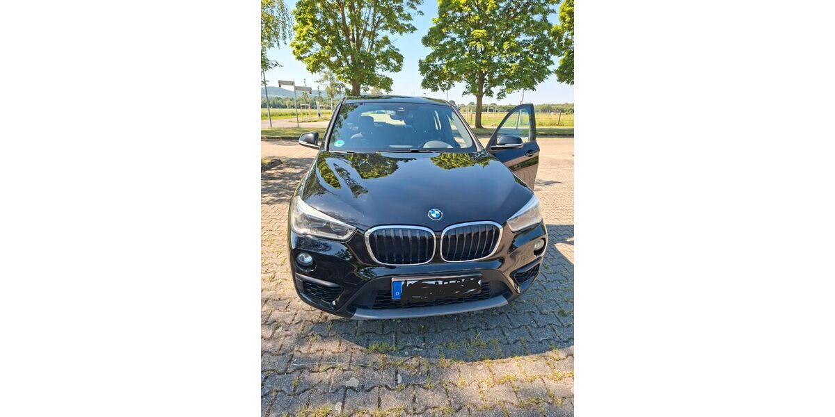 BMW X1 156.000 km 15.900 &euro; Felsberg 34587