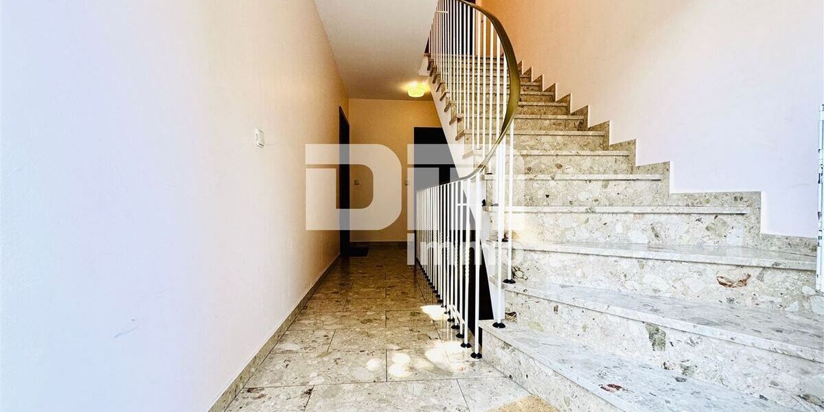 Exklusive Dachgeschosswohnung mit Balkon & Garage in gefragter Lage der Eichwaldsiedlung - Dachgeschoßwohnung Kassel Bettenhausen | Angebot:27070859