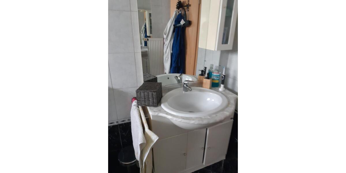 Einfamilienhaus Fritzlar - 4 Zimmer, 115 m&sup2;, 230.000&euro; | Angebot:26797024