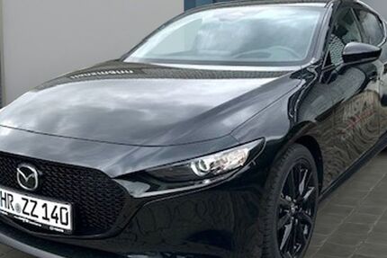 Mazda 3 2.617 km 26.500 &euro; Kassel 34123