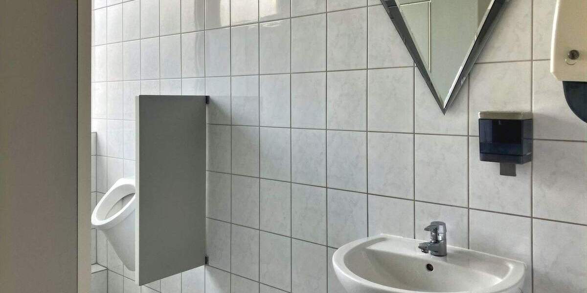 Attraktive Lagerhalle mit Büroanbau in Vellmar zimmer