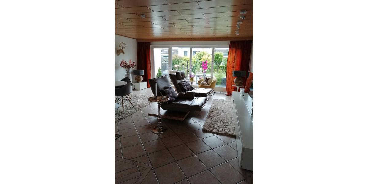 Reihenhaus Baunatal - 4 Zimmer, 135 m&sup2;, 335.000&euro; | Angebot:26635199