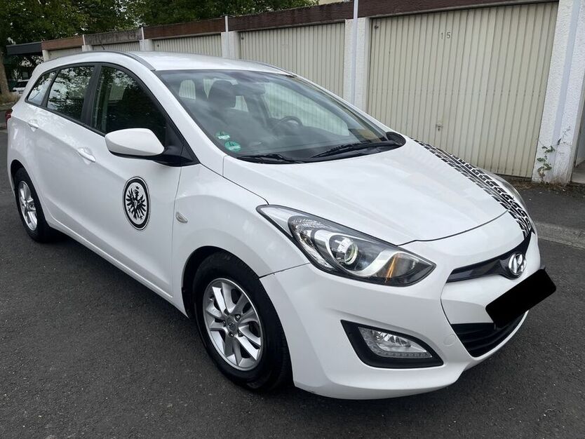 i30