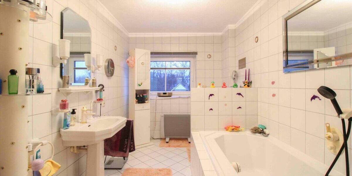 Etagenwohnung Kassel Nordshausen - 4 Zimmer, 132 m&sup2;, 349.000&euro; | Angebot:26189705