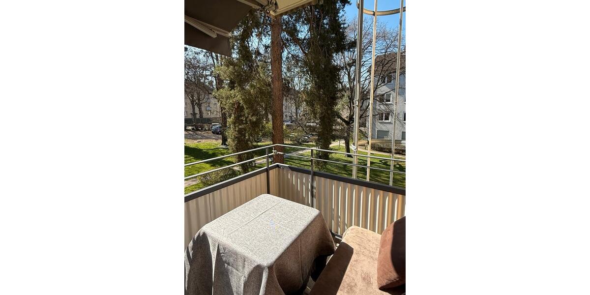 Etagenwohnung Kassel Vorderer Westen - 4 Zimmer, 104 m&sup2;, 375.000&euro; | Angebot:25945003