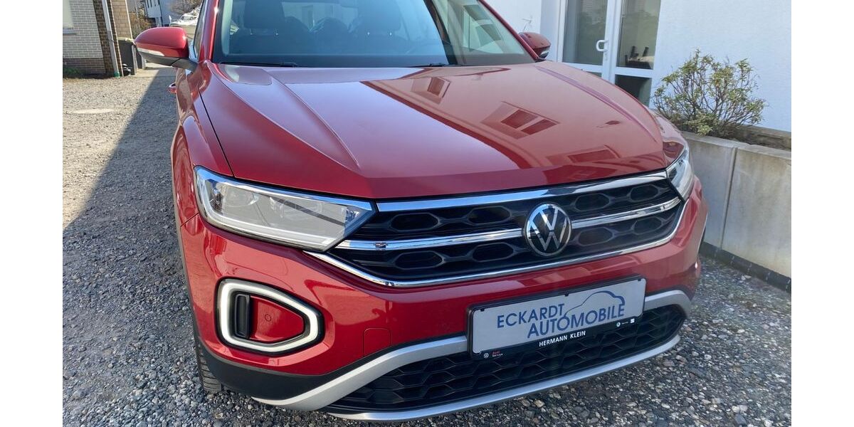 VW T-Roc 136.000 km 16.800 &euro; Kassel 34125