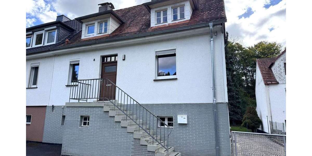 Doppelhaushälfte Helsa - 5 Zimmer, 120 m&sup2;, 129.000&euro; | Angebot:26156461