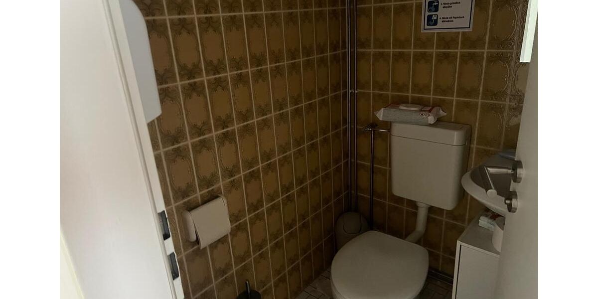 Gewerbeobjekt Kassel Philippinenhof-Warteberg - 800&euro; | Angebot:25935506