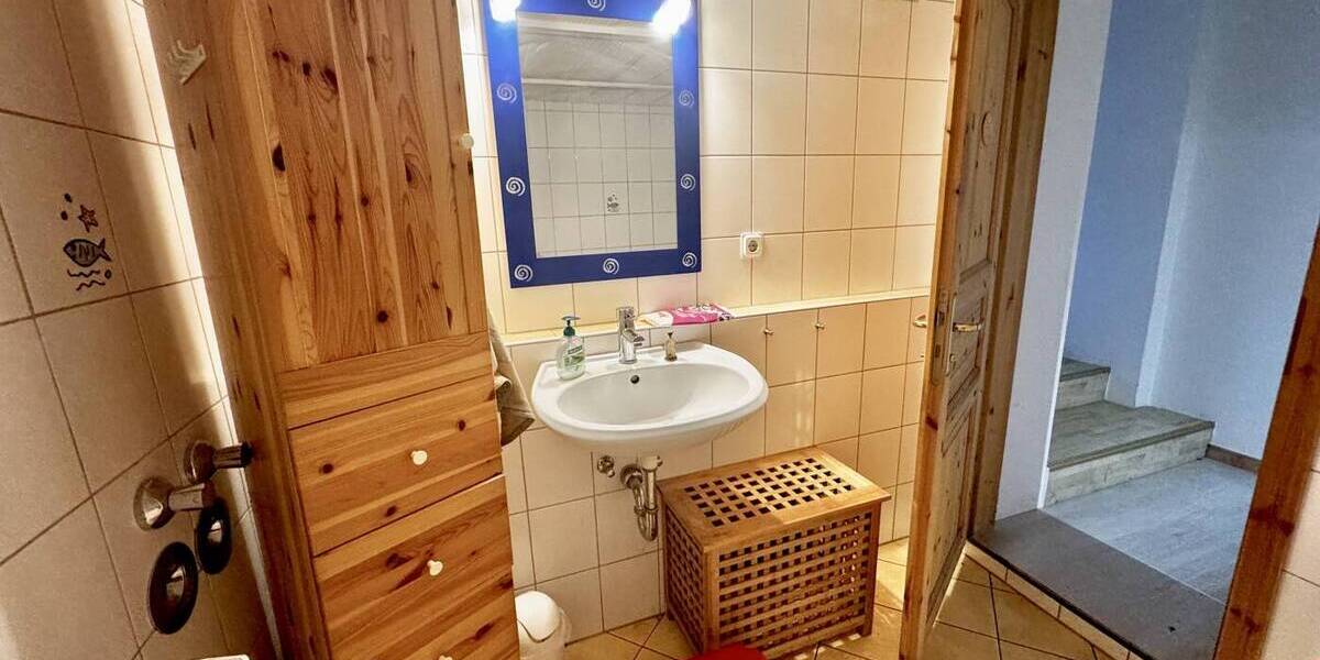 Einfamilienhaus Edermünde Holzhausen - 1 Zimmer, 356 m&sup2;, 298.000&euro; | Angebot:26161513