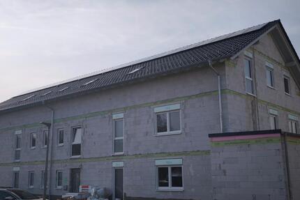 Wohnung Wabern - 4 Zimmer, 105 m&sup2;, 990&euro; | Angebot:26357774