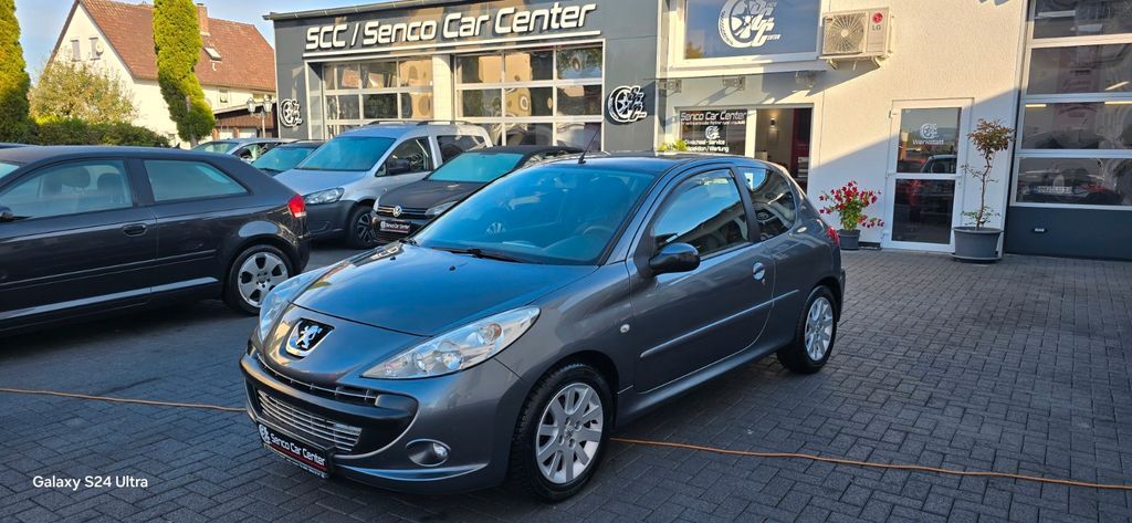 Peugeot 206 143.000 km 2.990 € KASSEL-Niestetal ................. Mobil: +49 163 740 9922 34266