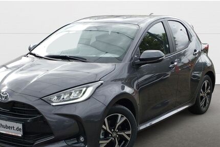 Toyota Yaris 1.700 km 24.890 &euro; Kassel 34125