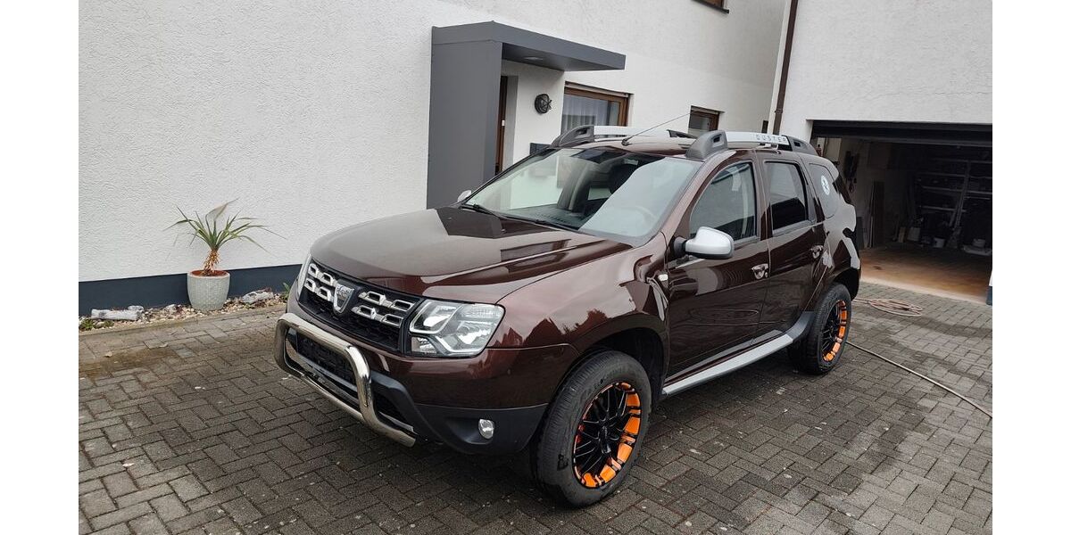 Dacia Duster 125.000 km 6.500 &euro; Zierenberg 34289