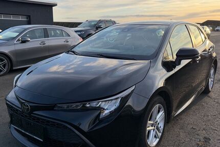 Toyota Corolla 84.000 km 14.799 &euro; Fuldatal (Kassel) 34233