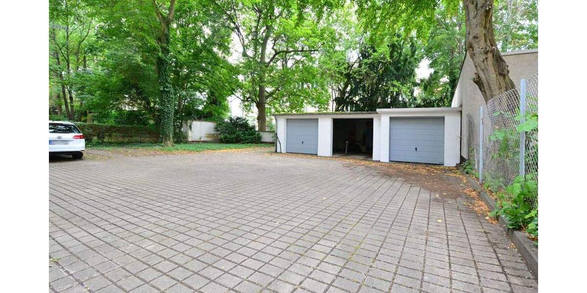 Etagenwohnung Kassel Mitte - 3 Zimmer, 100 m&sup2;, 240.000&euro; | Angebot:24777706