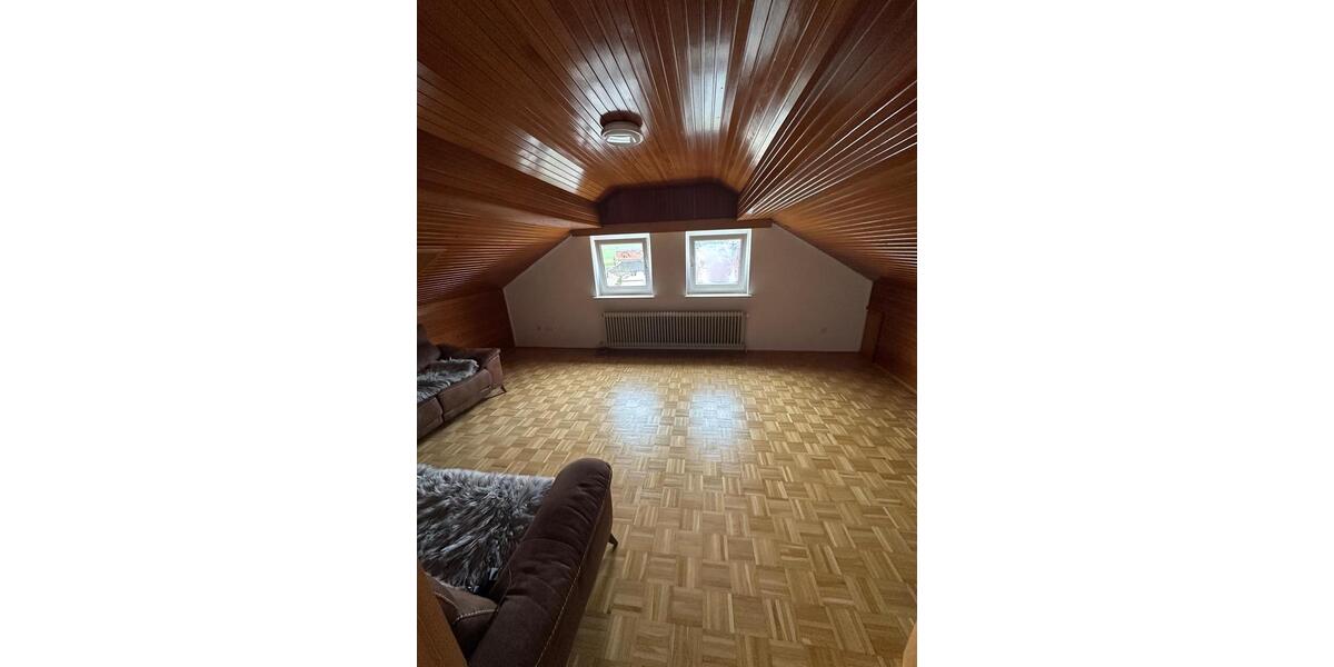 Dachgeschoßwohnung Wolfhagen - 3 Zimmer, 68 m&sup2;, 800&euro; | Angebot:26326797