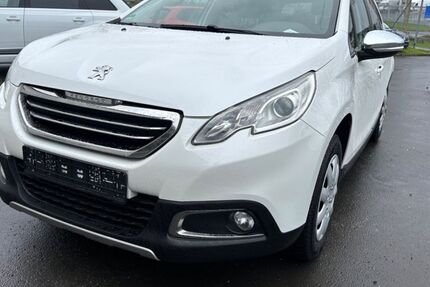 Peugeot 2008 110.000 km 9.600 € Kassel 34123