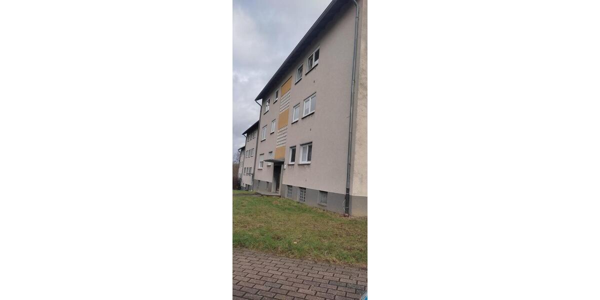 Etagenwohnung Felsberg - 3 Zimmer, 58 m&sup2;, 450&euro; | Angebot:26072666