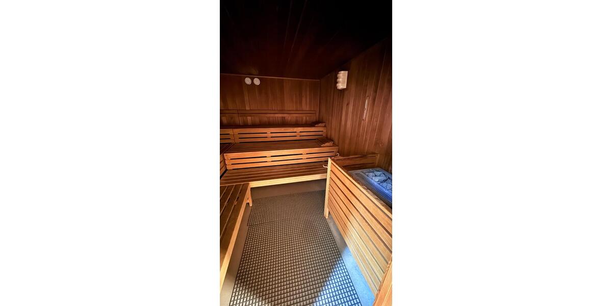 Über den Dächern von Kassel: Oberstes Geschoss mit Panoramablick 4 zimmer