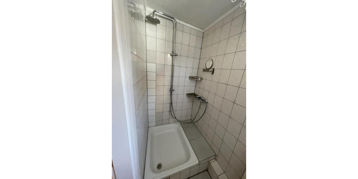 Etagenwohnung Kassel Südstadt - 2 Zimmer, 70 m&sup2;, 550&euro; | Angebot:25170179