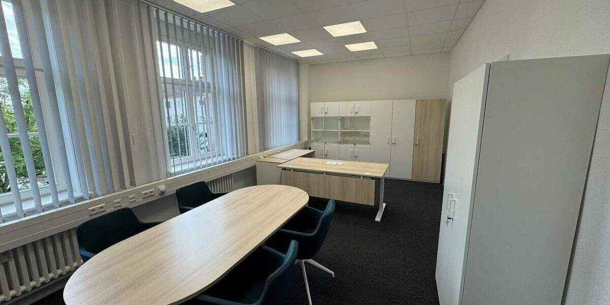 Repräsentative Büro-Praxisfläche in herrschaftlichem Gebäude 1 zimmer
