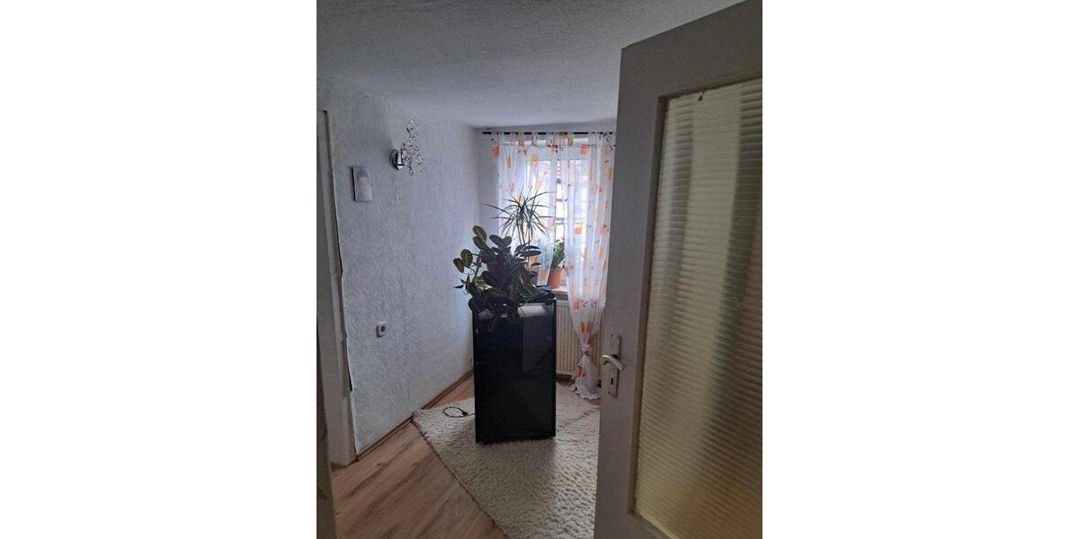 Mehrfamilienhaus, Wohnhaus Hofgeismar - 12 Zimmer, 324 m&sup2;, 180.000&euro; | Angebot:26926536